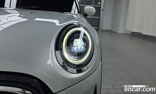 Mini Cooper 2022 1.5 автомат (гидро), миниатюра 8