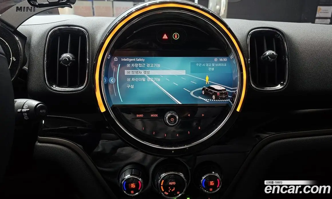 Mini Countryman 2023 1.5 автомат (гидро), фото 20 Mini Countryman 2023 1.5 автомат (гидро), фото 20