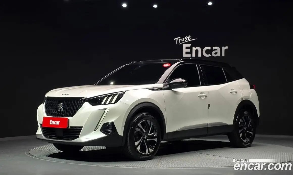Peugeot 2008 2021 1.5 автомат (гидро), фото 1 Peugeot 2008 2021 1.5 автомат (гидро), фото 1