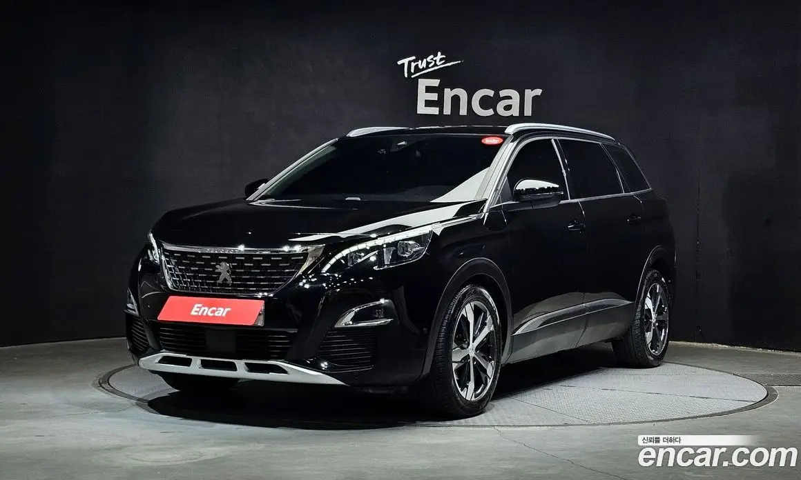 Peugeot 5008 2017 1.6 автомат (гидро), фото 1 Peugeot 5008 2017 1.6 автомат (гидро), фото 1