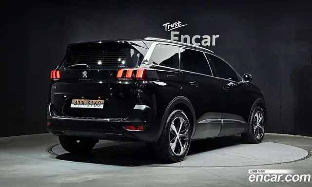 Peugeot 5008 2017 1.6 автомат (гидро), миниатюра 2 Peugeot 5008 2017 1.6 автомат (гидро), миниатюра 2
