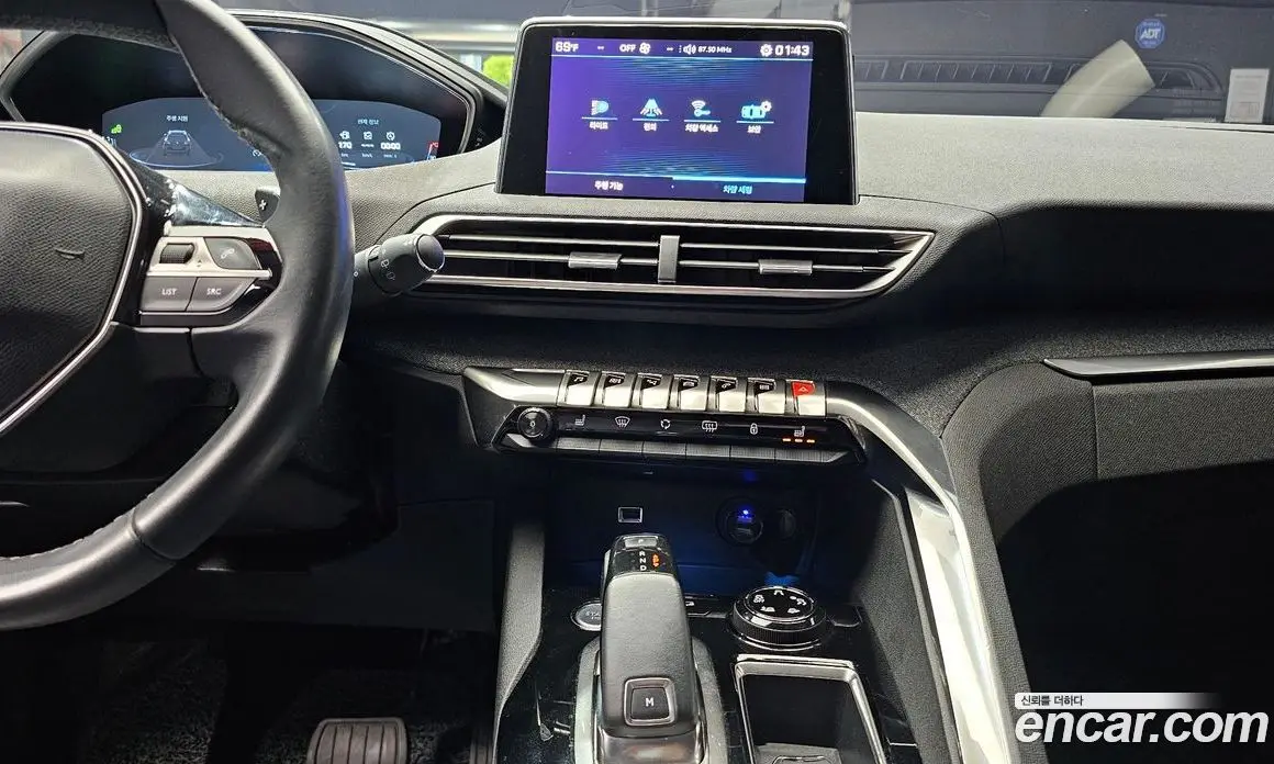 Peugeot 5008 2017 1.6 автомат (гидро), фото 20 Peugeot 5008 2017 1.6 автомат (гидро), фото 20