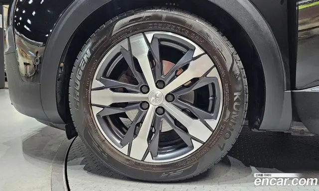 Peugeot 5008 2017 1.6 автомат (гидро), миниатюра 5 Peugeot 5008 2017 1.6 автомат (гидро), миниатюра 5