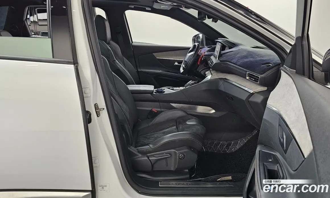 Peugeot 5008 2019 2.0 автомат (гидро), фото 11