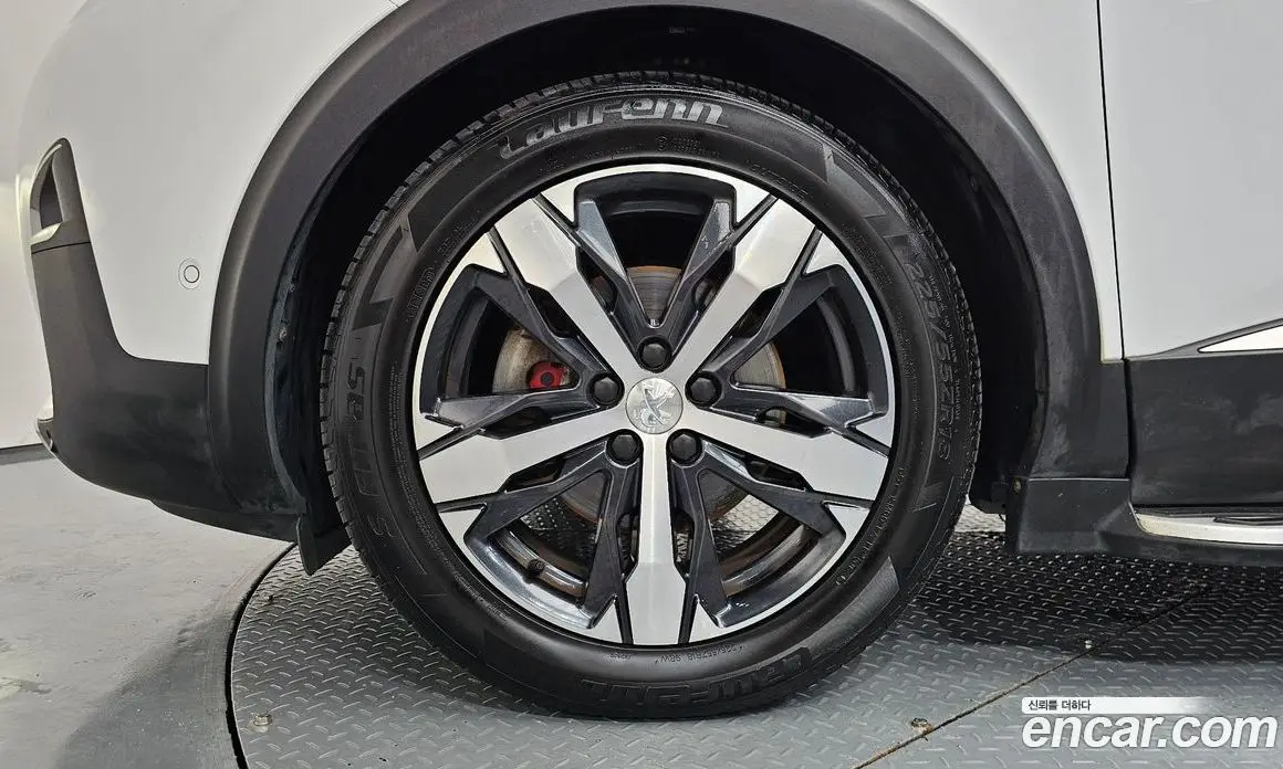 Peugeot 5008 2019 2.0 автомат (гидро), фото 5