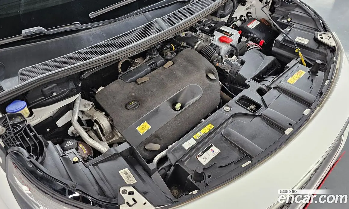 Peugeot 5008 2019 2.0 автомат (гидро), фото 6
