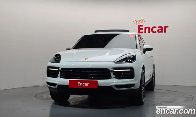 Porsche Cayenne 2022 3.0 автомат (гидро), миниатюра 3 Porsche Cayenne 2022 3.0 автомат (гидро), миниатюра 3