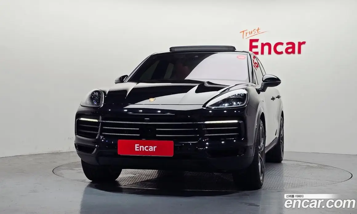 Porsche Cayenne 2023 3.0 автомат (гидро), фото 3