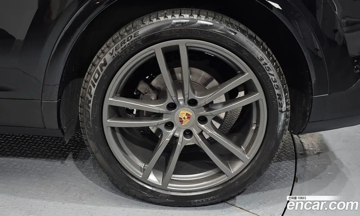 Porsche Cayenne 2023 3.0 автомат (гидро), фото 7