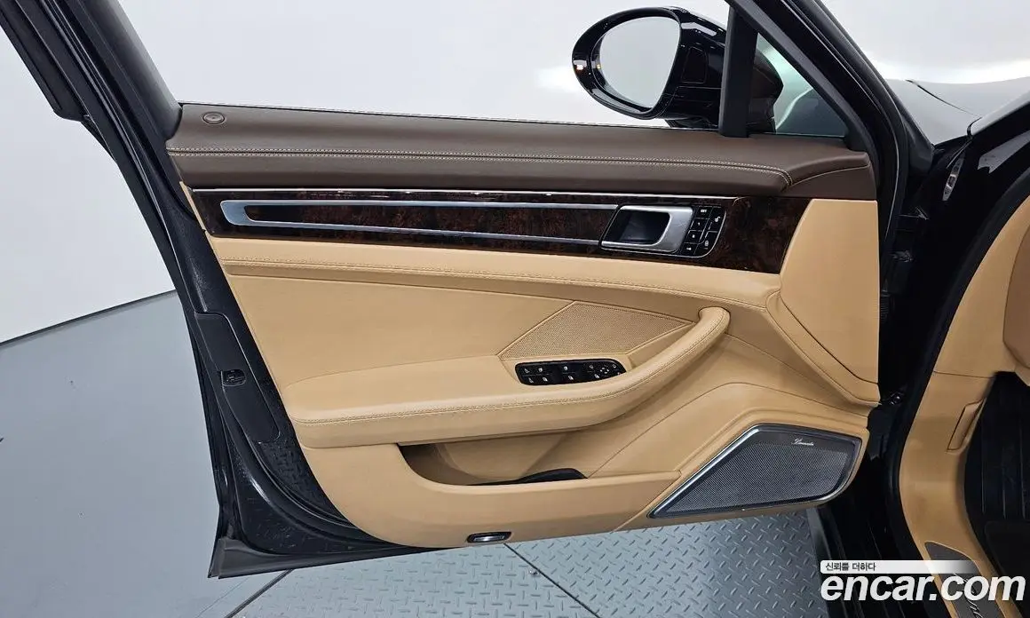 Porsche Panamera 2018 4.0 автомат (гидро), фото 14 Porsche Panamera 2018 4.0 автомат (гидро), фото 14