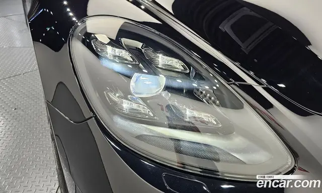 Porsche Panamera 2018 4.0 автомат (гидро), миниатюра 8 Porsche Panamera 2018 4.0 автомат (гидро), миниатюра 8