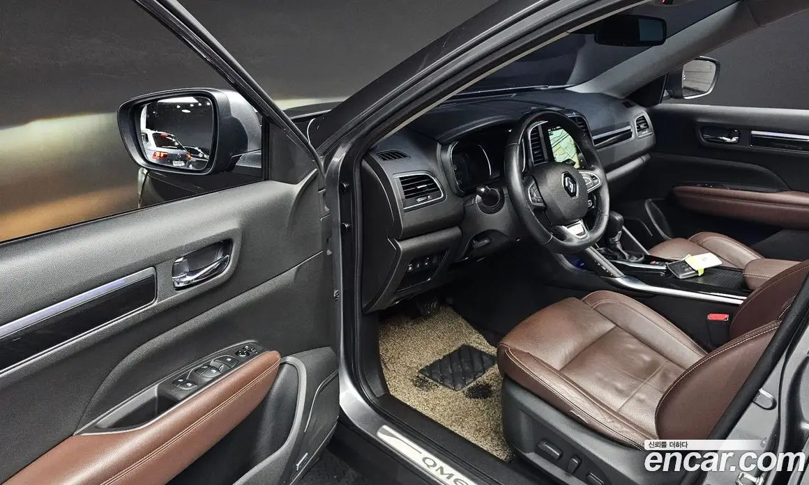 Renault (Samsung) QM6 2016 2.0 автомат (гидро), фото 12 Renault (Samsung) QM6 2016 2.0 автомат (гидро), фото 12