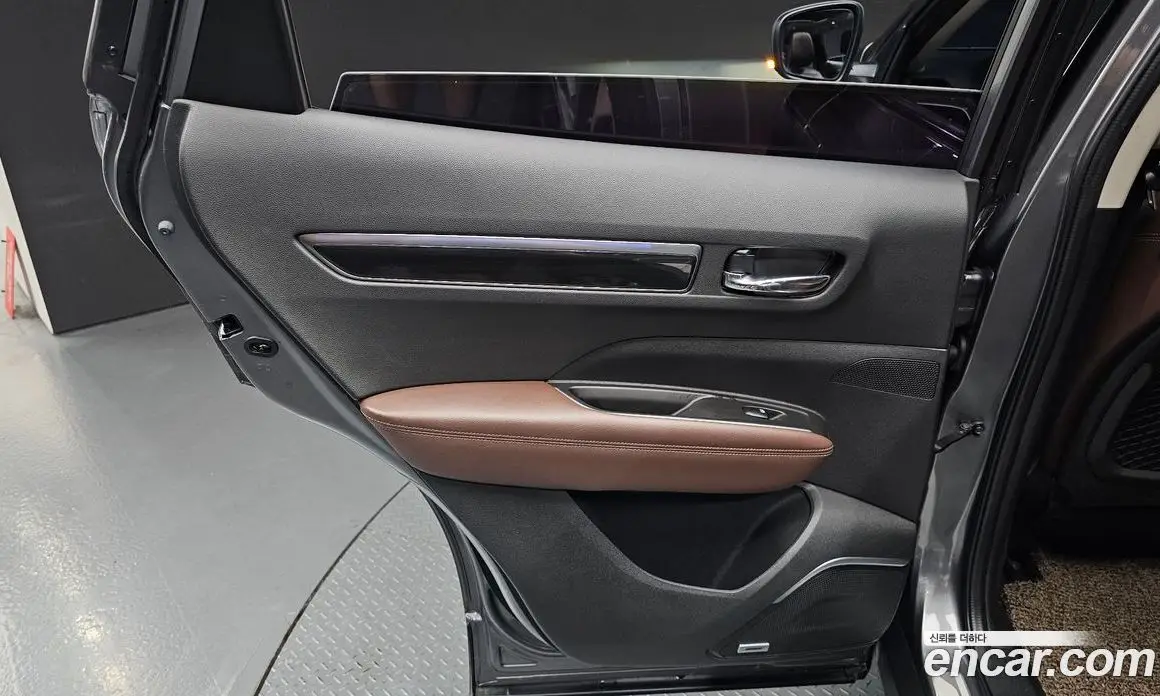 Renault (Samsung) QM6 2016 2.0 автомат (гидро), фото 14 Renault (Samsung) QM6 2016 2.0 автомат (гидро), фото 14