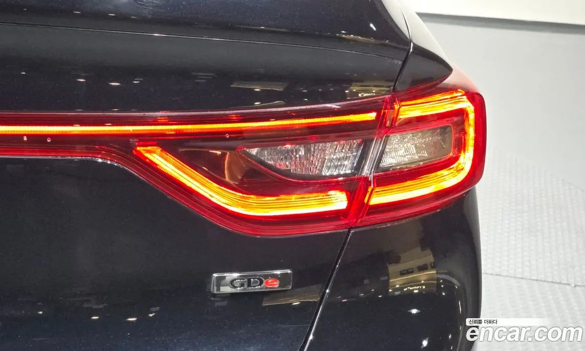Renault (Samsung) SM6 2019 2.0 автомат (гидро), фото 9 Renault (Samsung) SM6 2019 2.0 автомат (гидро), фото 9