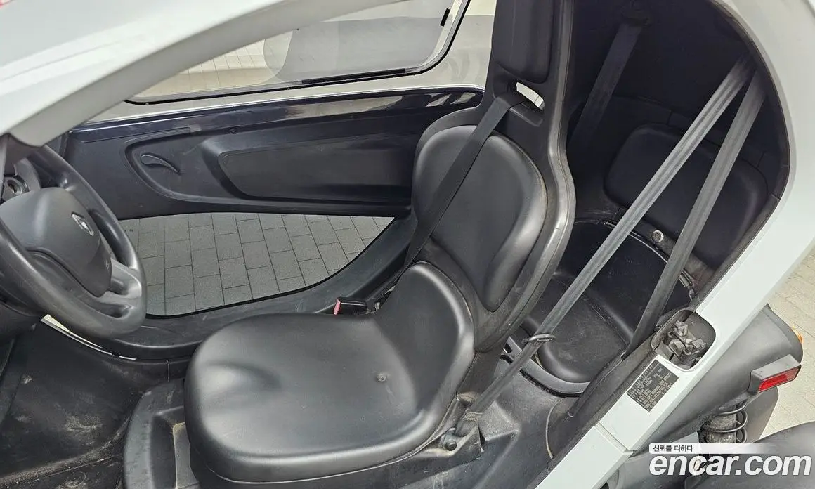 Renault (Samsung) Twizy 2020 0.1 автомат (гидро), фото 17