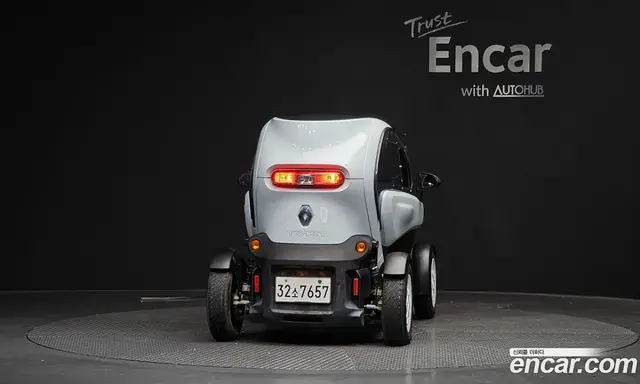 Renault (Samsung) Twizy 2020 0.1 автомат (гидро), миниатюра 4