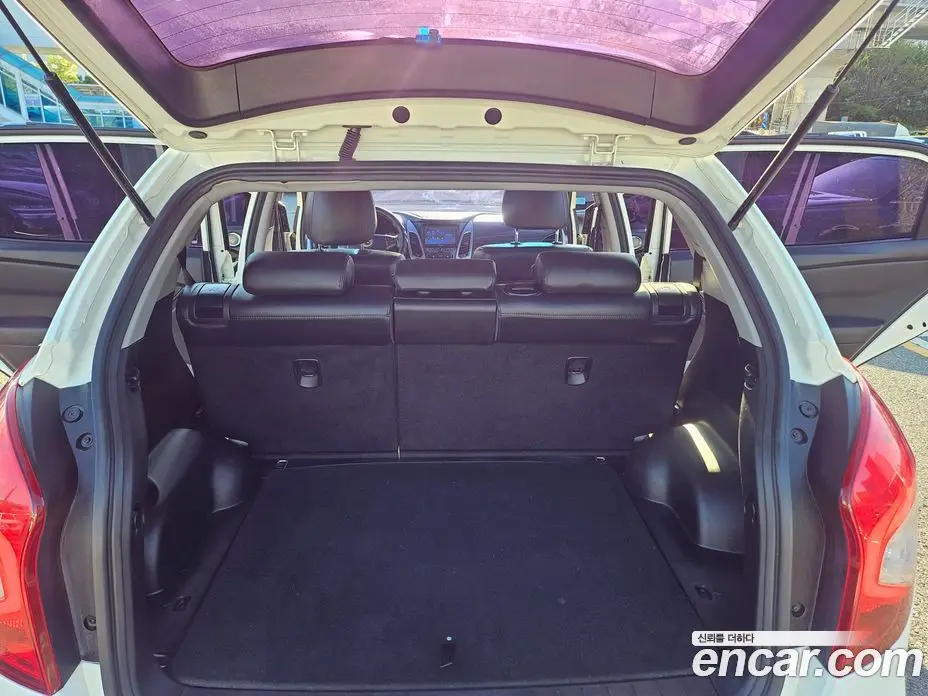 SsangYong Korando 2015 2.2 автомат (гидро), фото 11