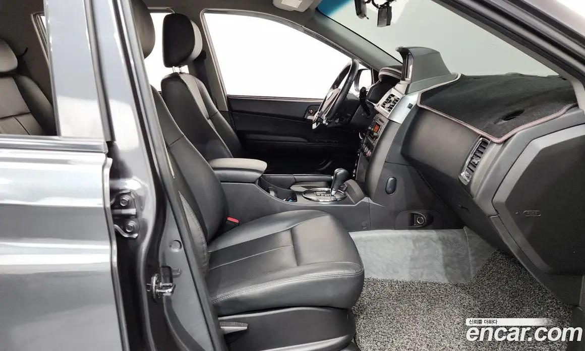 SsangYong Korando 2016 2.0 автомат (гидро), фото 16