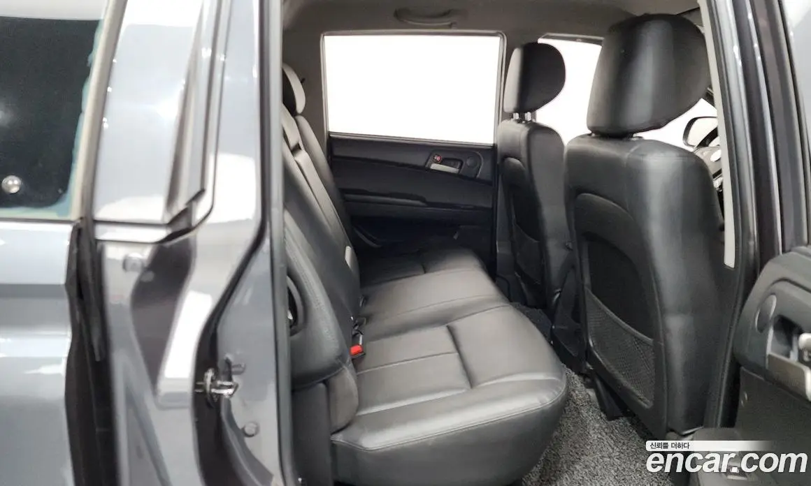 SsangYong Korando 2016 2.0 автомат (гидро), фото 17