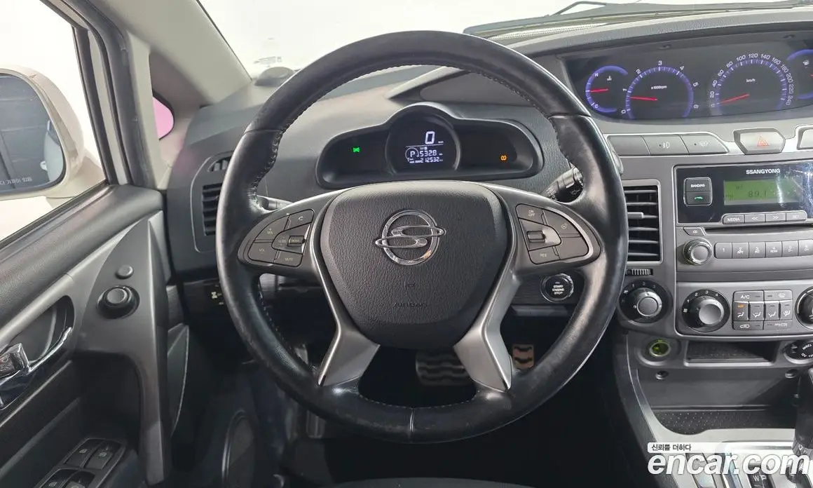 SsangYong Korando 2016 2.2 автомат (гидро), фото 13 SsangYong Korando 2016 2.2 автомат (гидро), фото 13