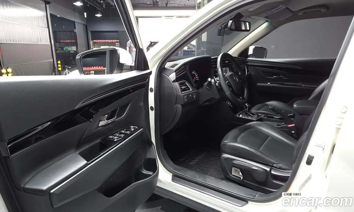 SsangYong Korando 2019 1.6 автомат (гидро), фото 13 SsangYong Korando 2019 1.6 автомат (гидро), фото 13