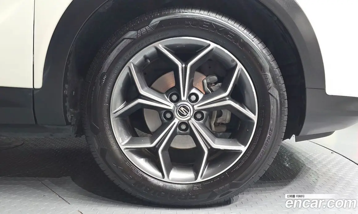 SsangYong Korando 2019 1.6 автомат (гидро), фото 5 SsangYong Korando 2019 1.6 автомат (гидро), фото 5