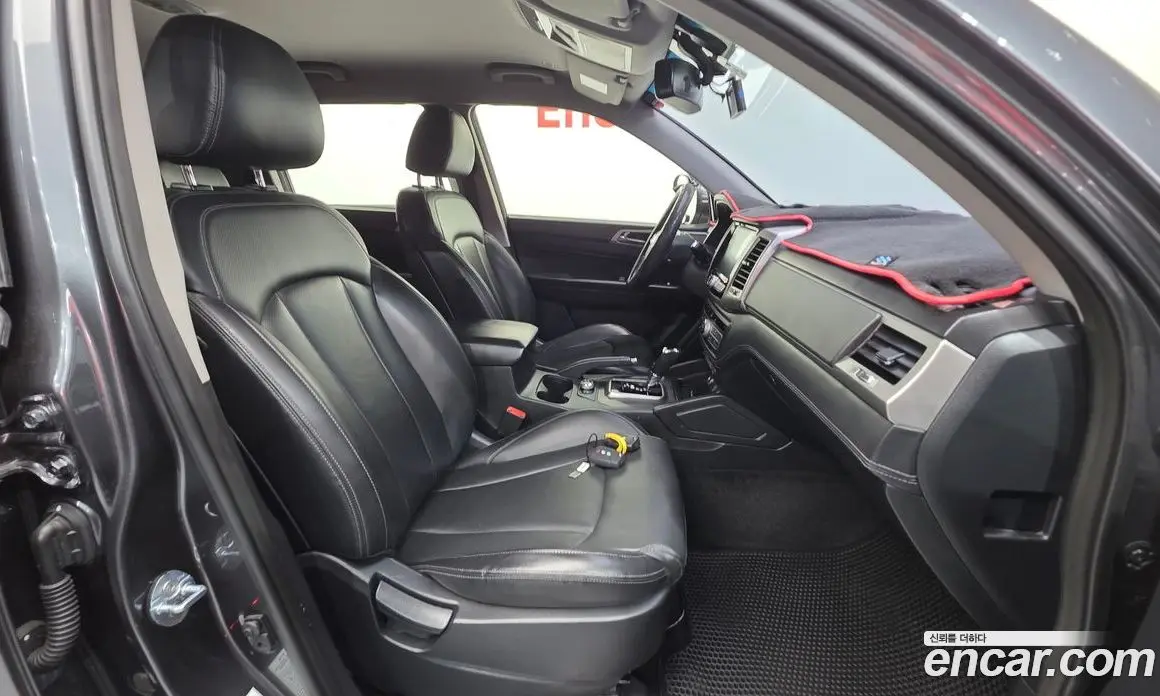 SsangYong Rexton 2018 2.2 автомат (гидро), фото 13