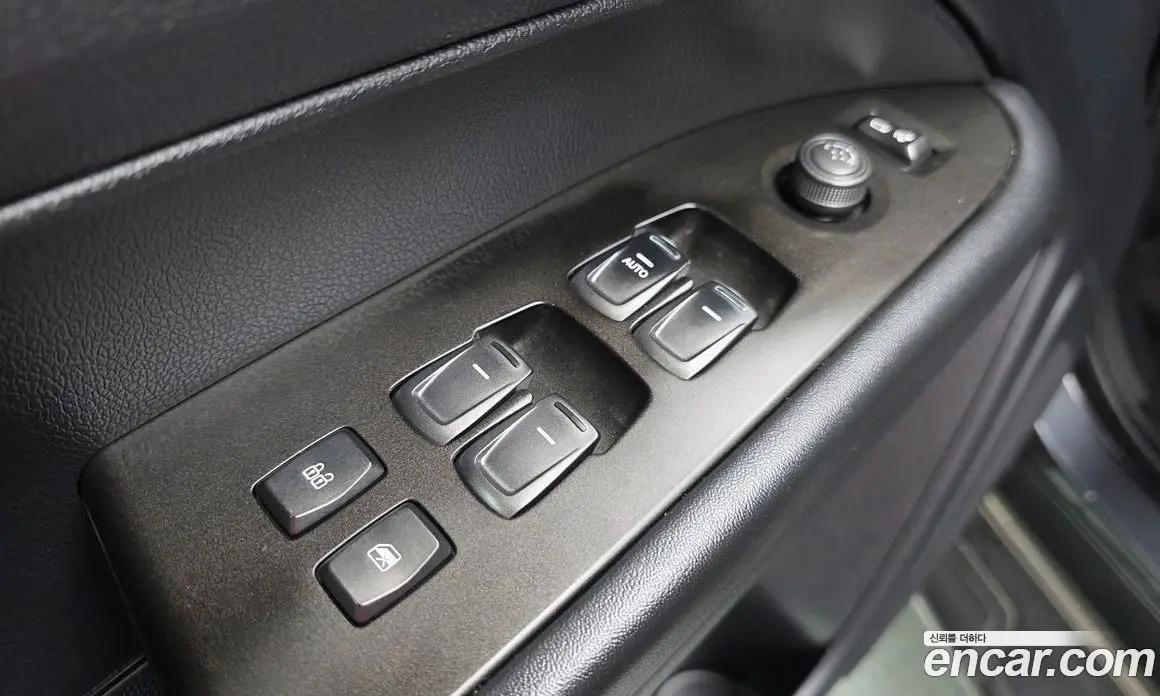 SsangYong Rexton 2018 2.2 автомат (гидро), фото 18