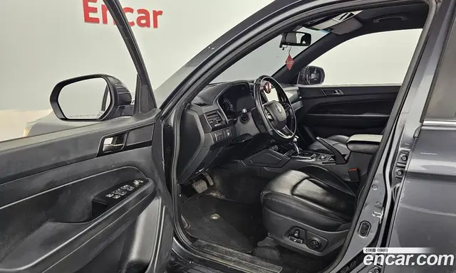 SsangYong Rexton 2019 2.2 автомат (гидро), миниатюра 12