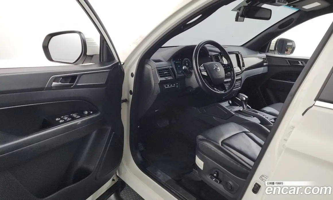 SsangYong Rexton 2022 2.2 автомат (гидро), фото 13