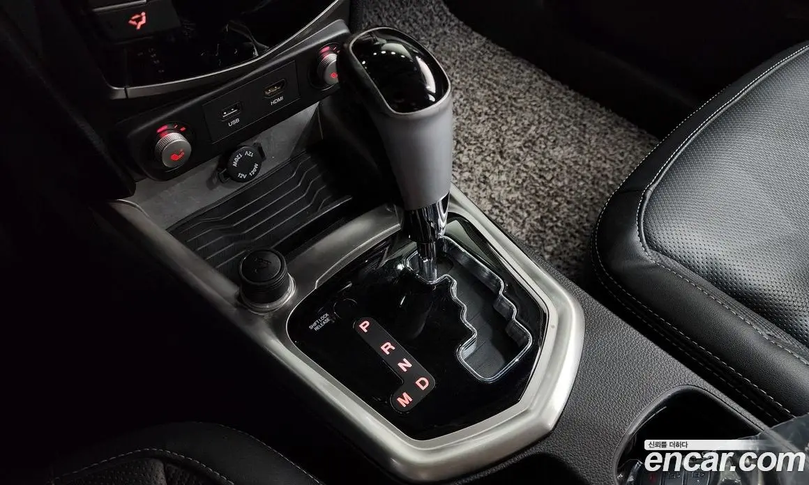 SsangYong TIBOLI 2015 1.6 автомат (гидро), фото 11