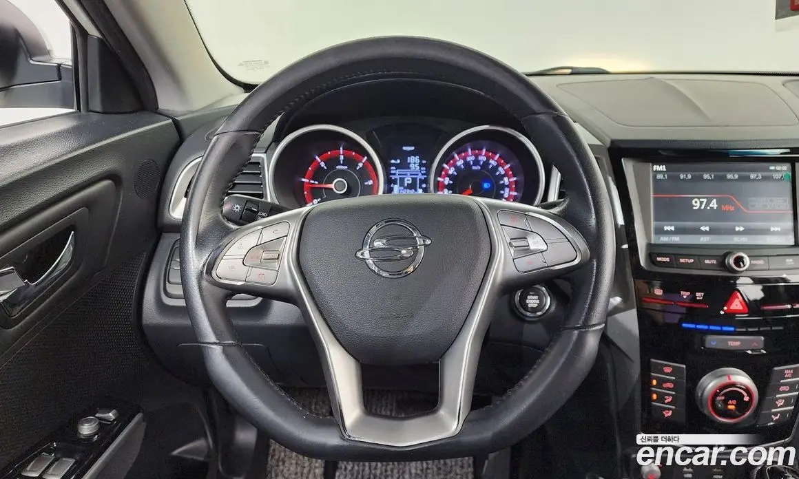SsangYong TIBOLI 2015 1.6 автомат (гидро), фото 19