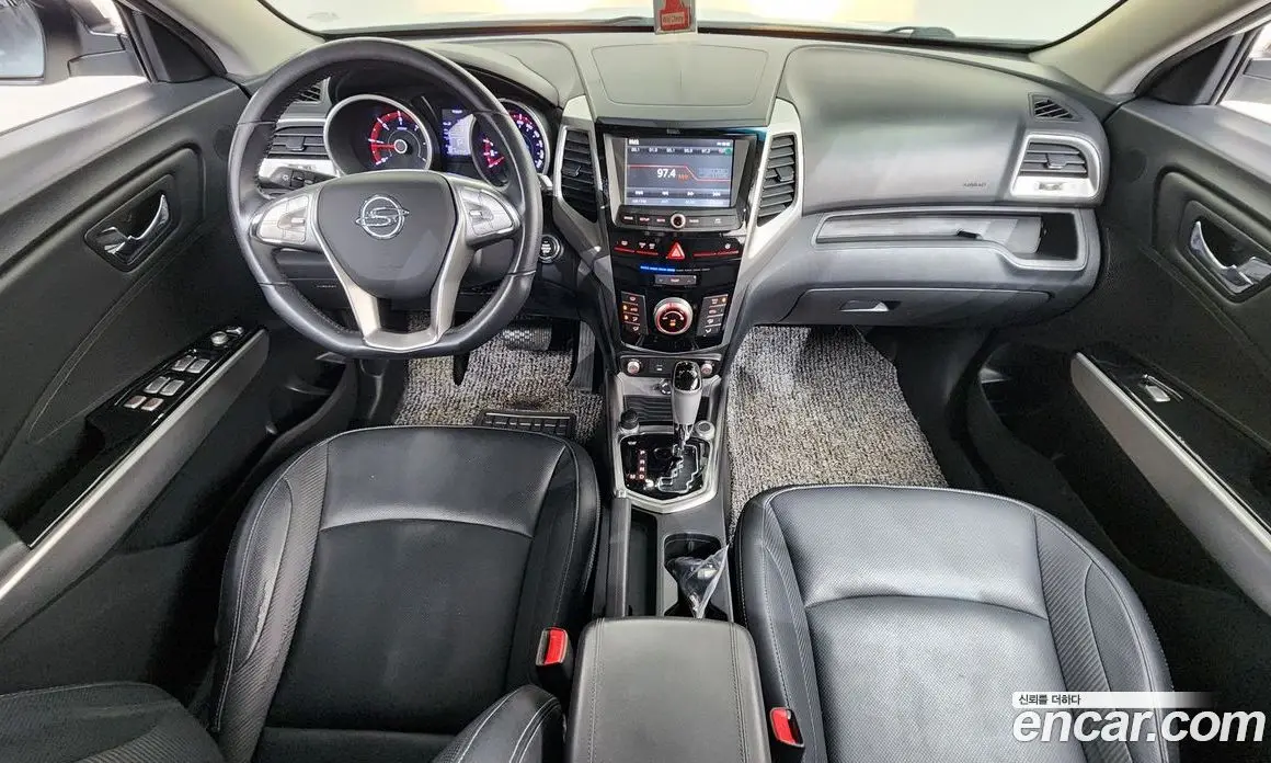 SsangYong TIBOLI 2015 1.6 автомат (гидро), фото 9