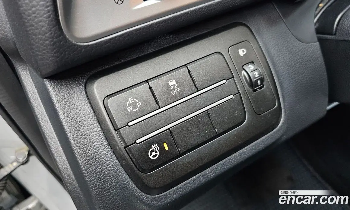 SsangYong TIBOLI 2015 1.6 автомат (гидро), фото 18