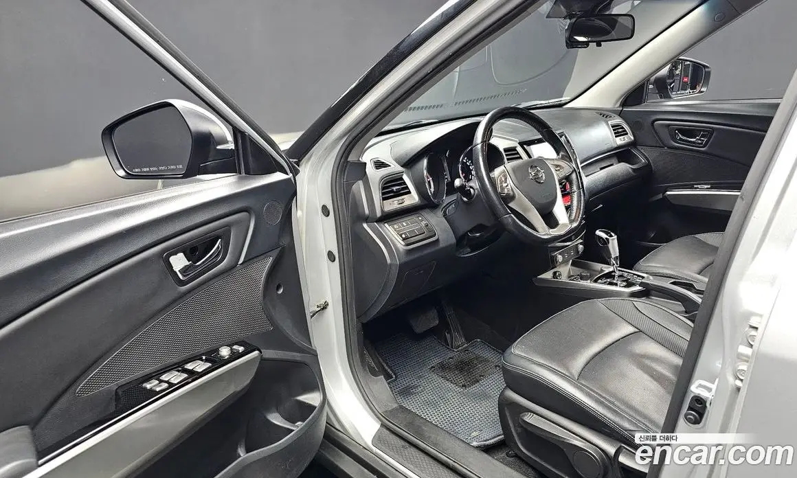 SsangYong TIBOLI 2015 1.6 автомат (гидро), фото 10