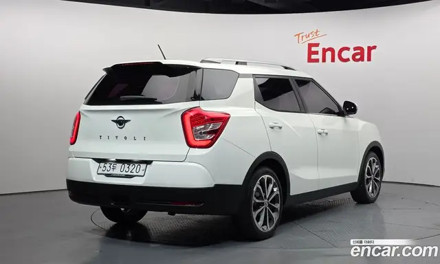 SsangYong TIBOLI 2016 1.6 автомат (гидро), миниатюра 2
