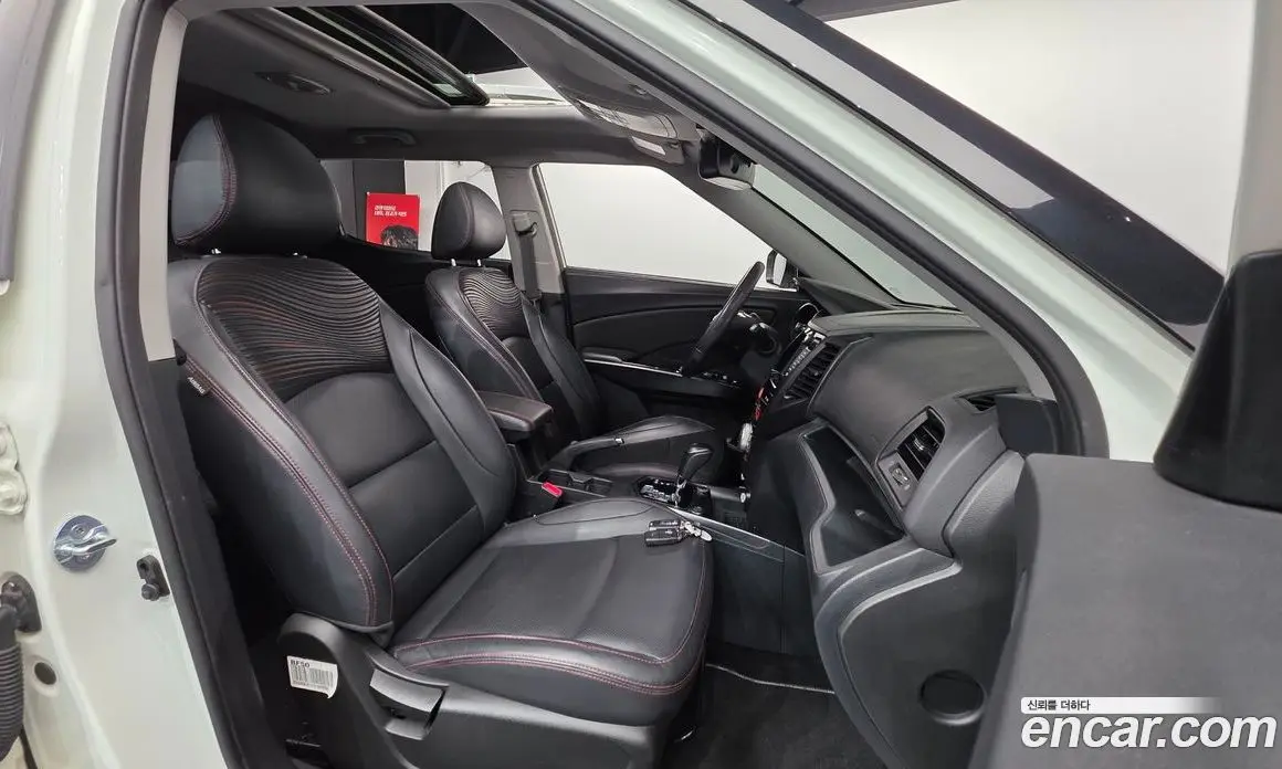 SsangYong TIBOLI 2016 1.6 автомат (гидро), фото 13