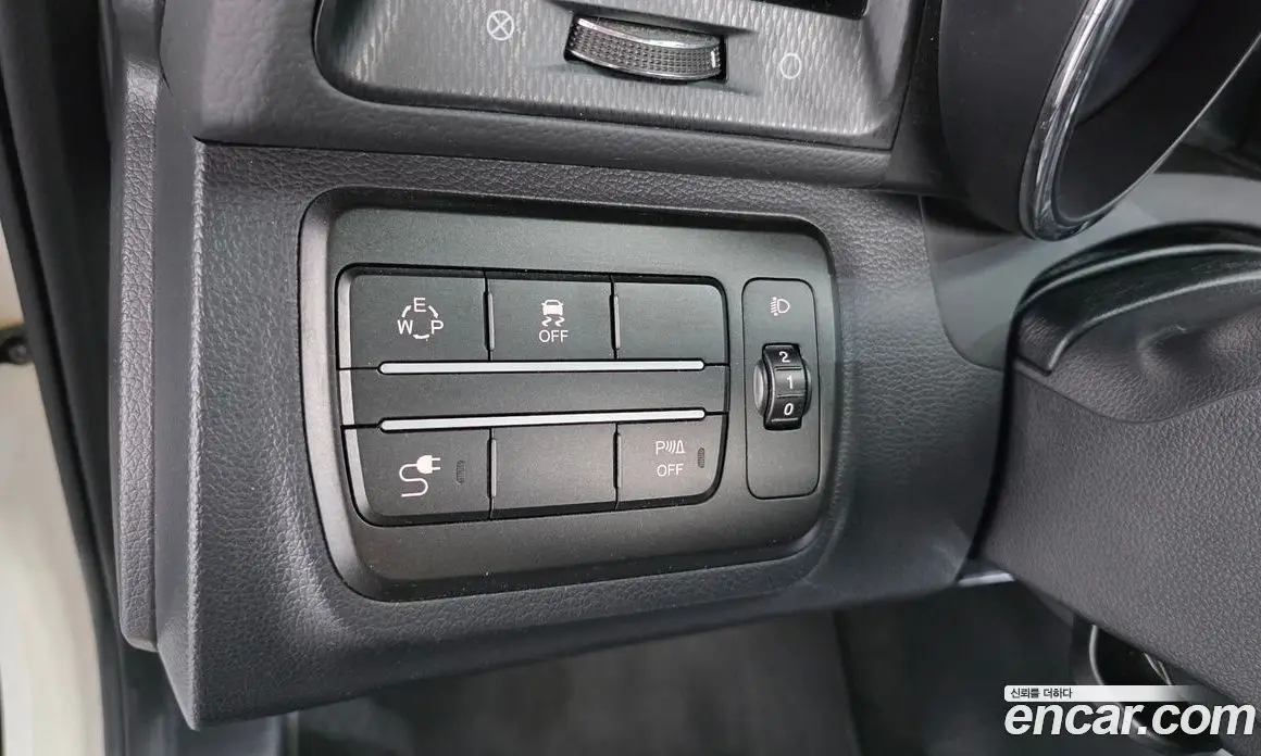SsangYong TIBOLI 2016 1.6 автомат (гидро), фото 19
