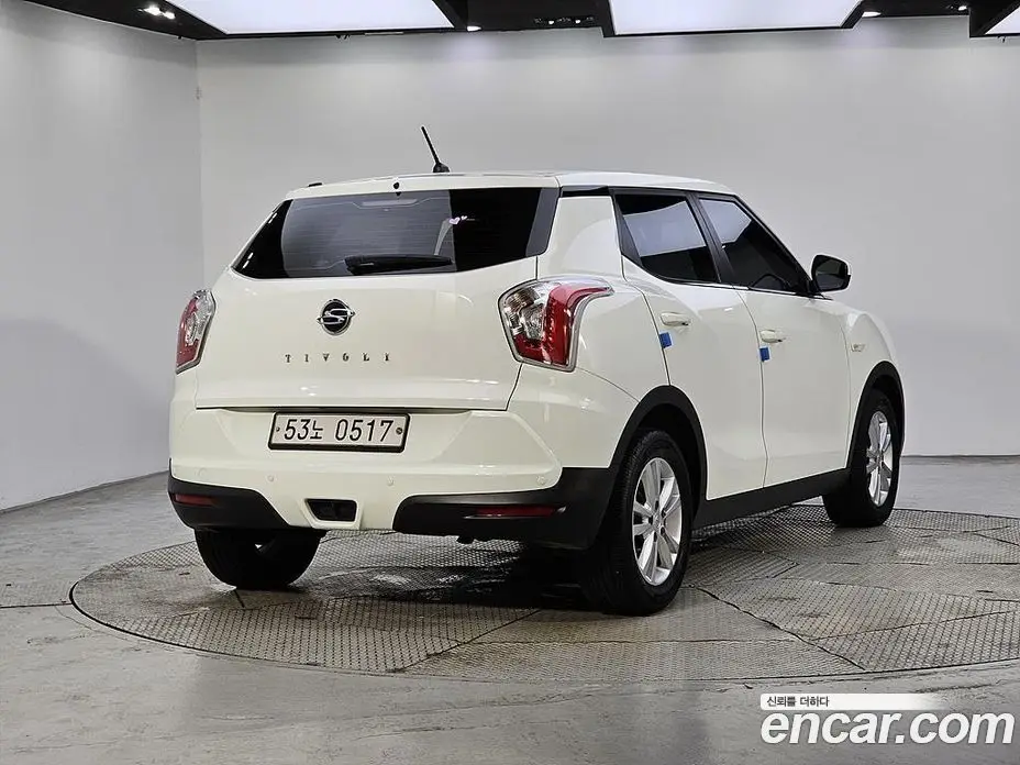 SsangYong TIBOLI 2016 1.6 автомат (гидро), фото 4
