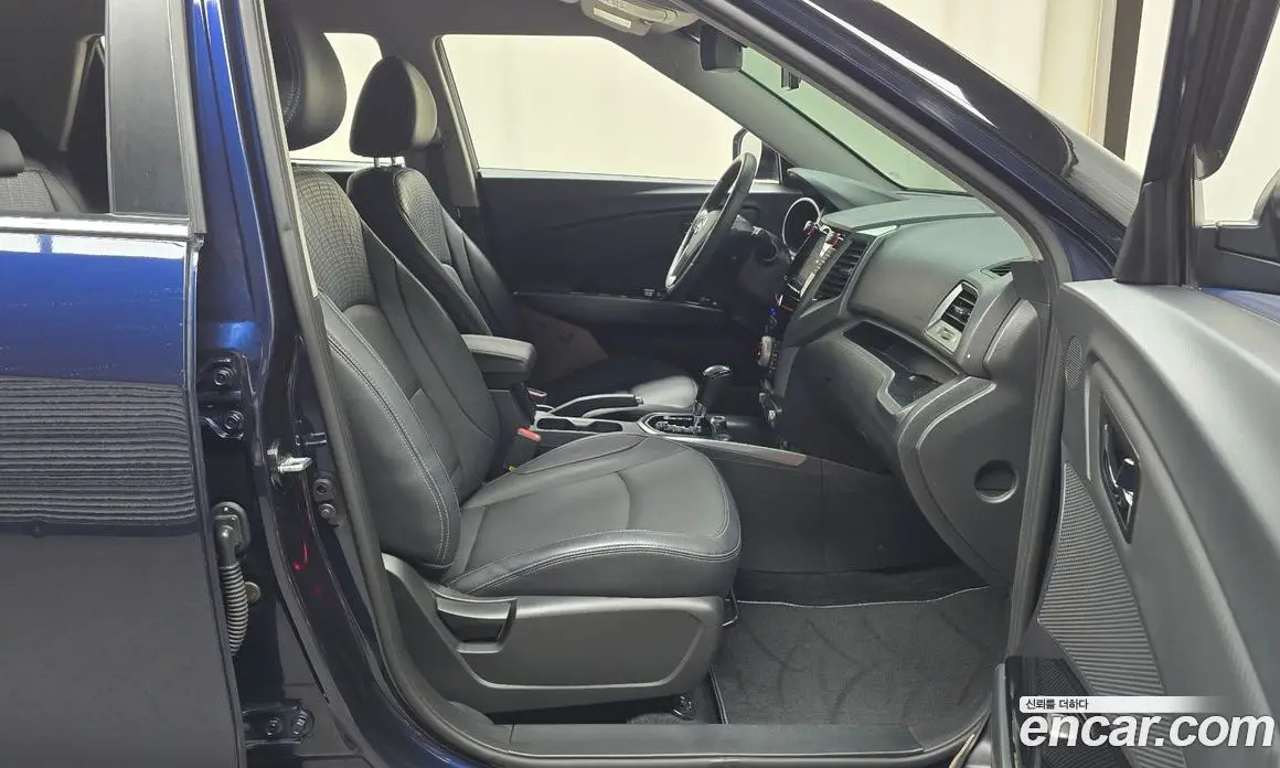 SsangYong TIBOLI 2018 1.6 автомат (гидро), фото 15