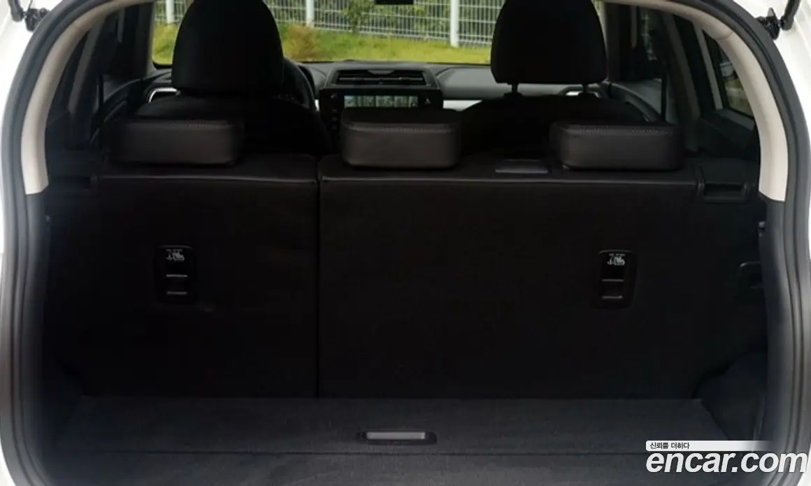 SsangYong TIBOLI 2026 1.6 автомат (гидро), фото 6 SsangYong TIBOLI 2026 1.6 автомат (гидро), фото 6