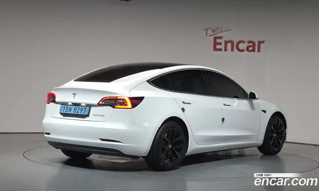 Tesla Model 3 2019 0.1 автомат (гидро), миниатюра 2