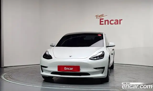 Tesla Model 3 2022 0.2 автомат (гидро), миниатюра 3
