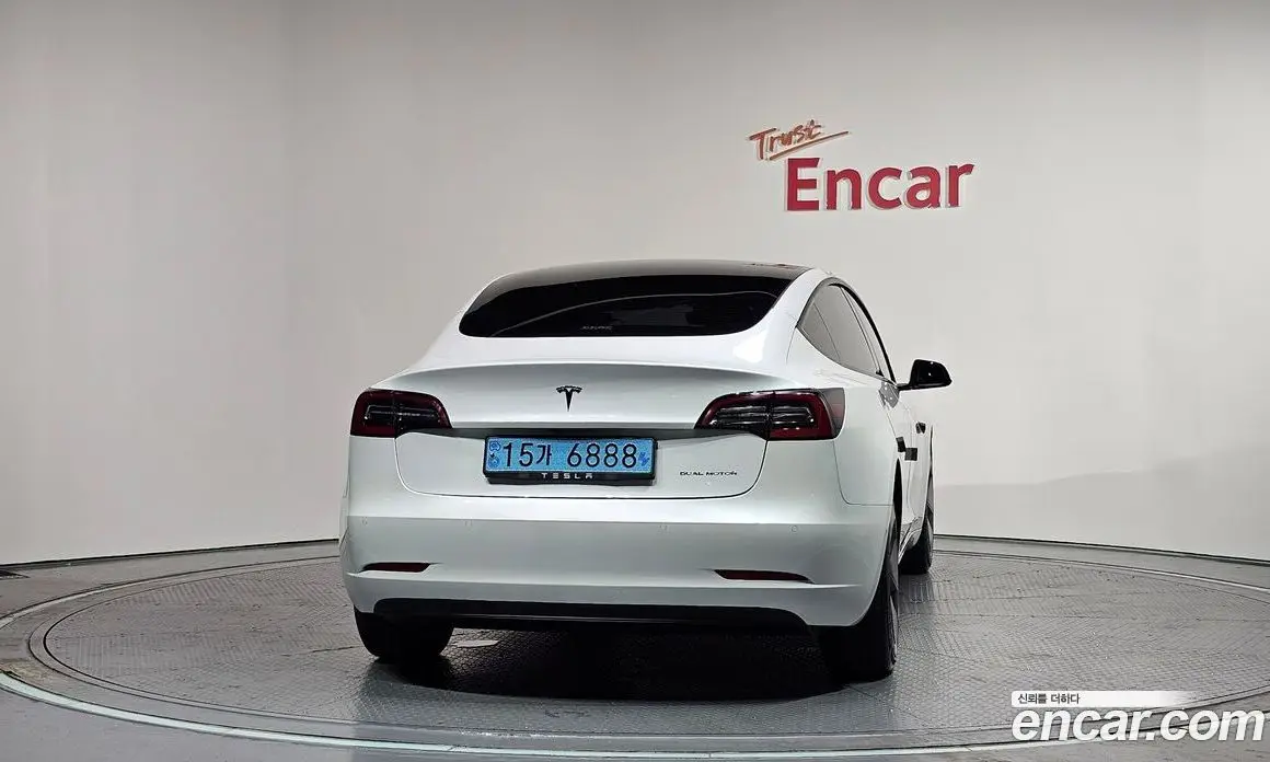 Tesla Model 3 2022 0.2 автомат (гидро), фото 4