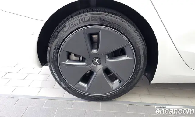 Tesla Model 3 2022 0.2 автомат (гидро), миниатюра 5