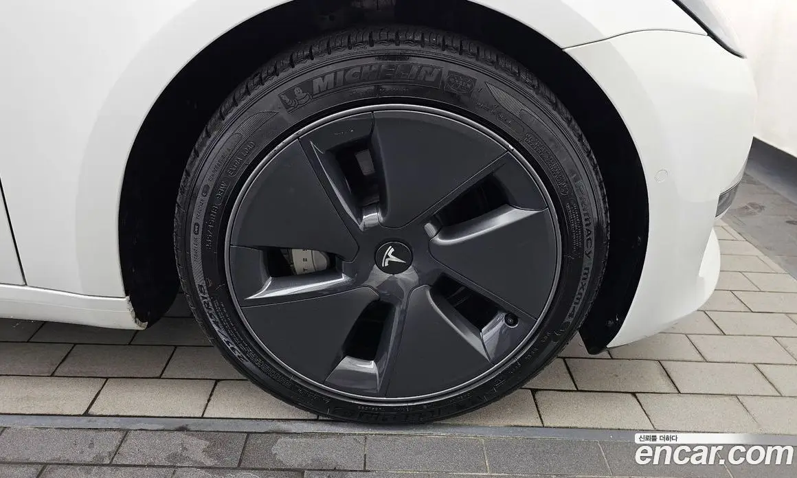 Tesla Model 3 2022 0.2 автомат (гидро), фото 7