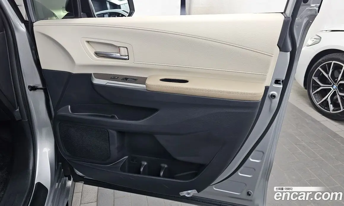 Toyota Sienna 2022 2.5 автомат (гидро), фото 14 Toyota Sienna 2022 2.5 автомат (гидро), фото 14