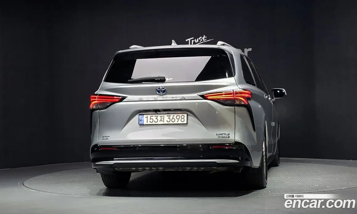 Toyota Sienna 2022 2.5 автомат (гидро), фото 3 Toyota Sienna 2022 2.5 автомат (гидро), фото 3