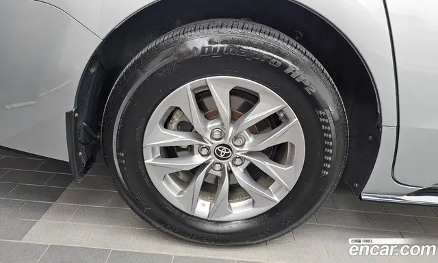 Toyota Sienna 2022 2.5 автомат (гидро), миниатюра 4 Toyota Sienna 2022 2.5 автомат (гидро), миниатюра 4