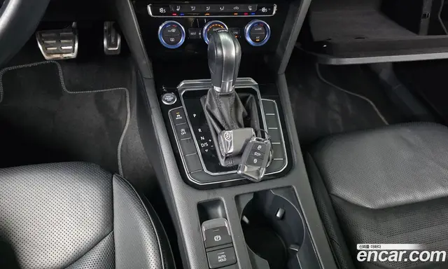 Volkswagen Arteon 2019 2.0 автомат (гидро), миниатюра 12